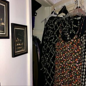 I’m Rebecca. 5 star rated . Cruise my closet! Reasonable offers considered!